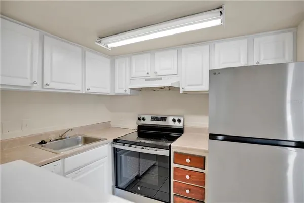 $145,000 | 2507 North Alafaya Trail, Unit 10, Orlando, FL 32826
