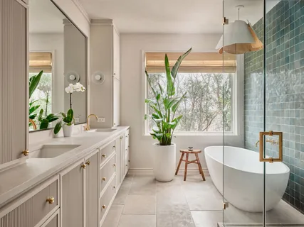 $4,390,000 | 4622 Lake View, Austin, TX 78731