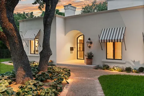 $4,390,000 | 4622 Lake View, Austin, TX 78731