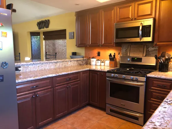 $3,800 | 49100 Tango Court, La Quinta, CA 92253