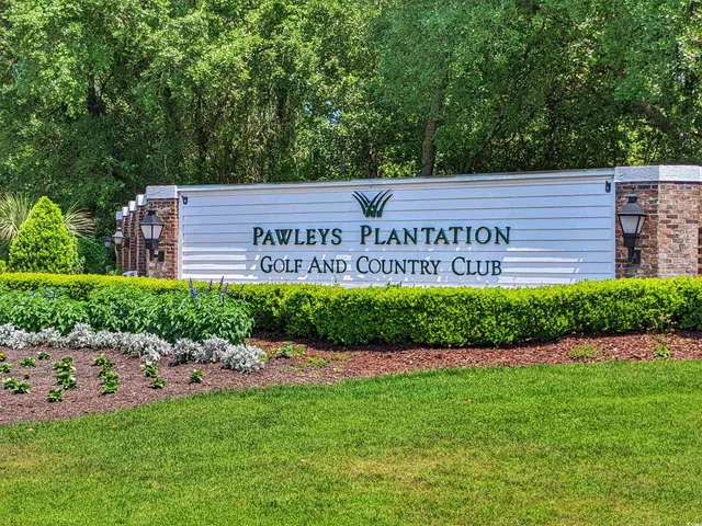 $299,900 | 75-4 Weehawka Way, Unit 4, Pawleys Island, SC 29585