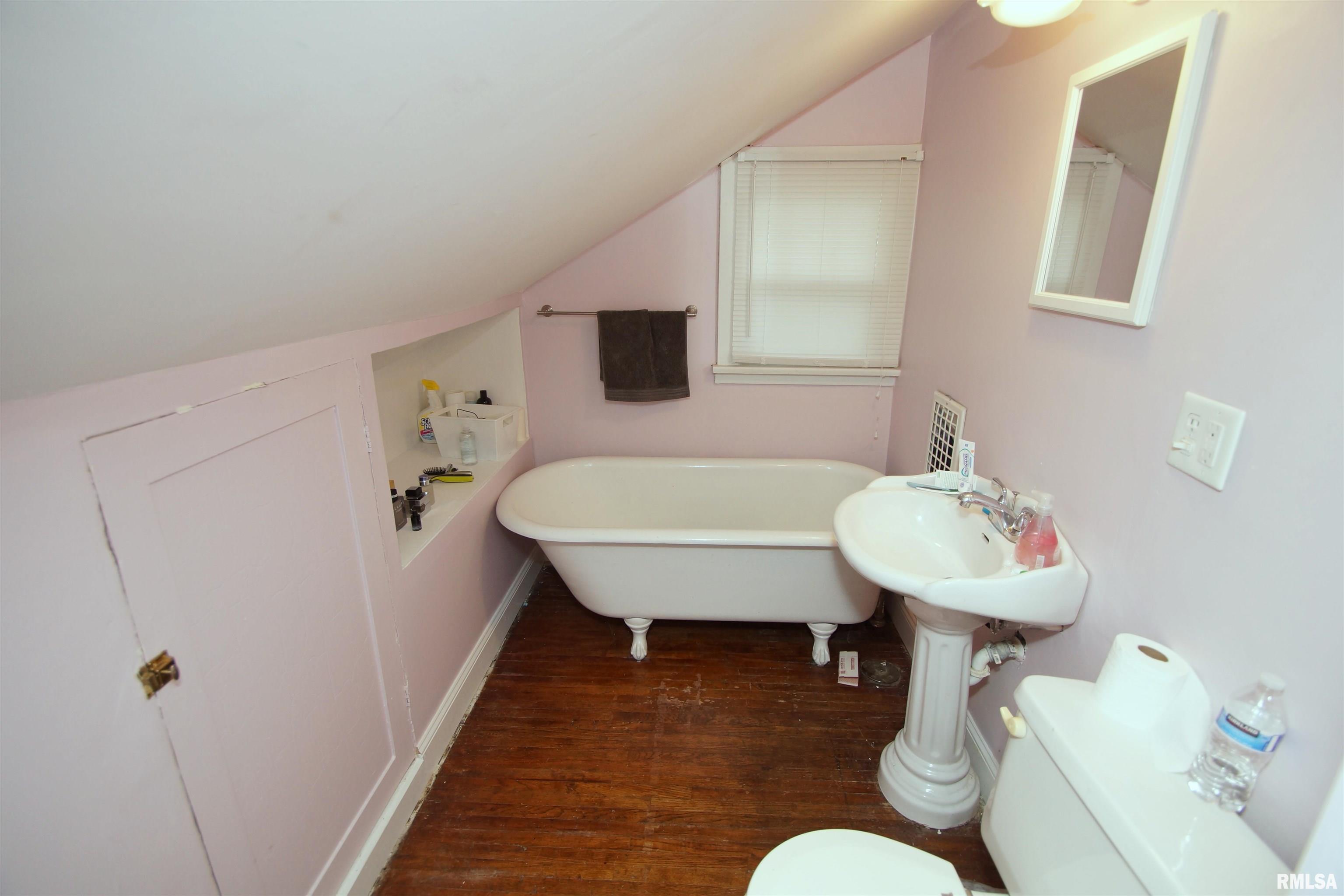 2113 12th Street Moline, IL 61265 - Photo 14 of 19