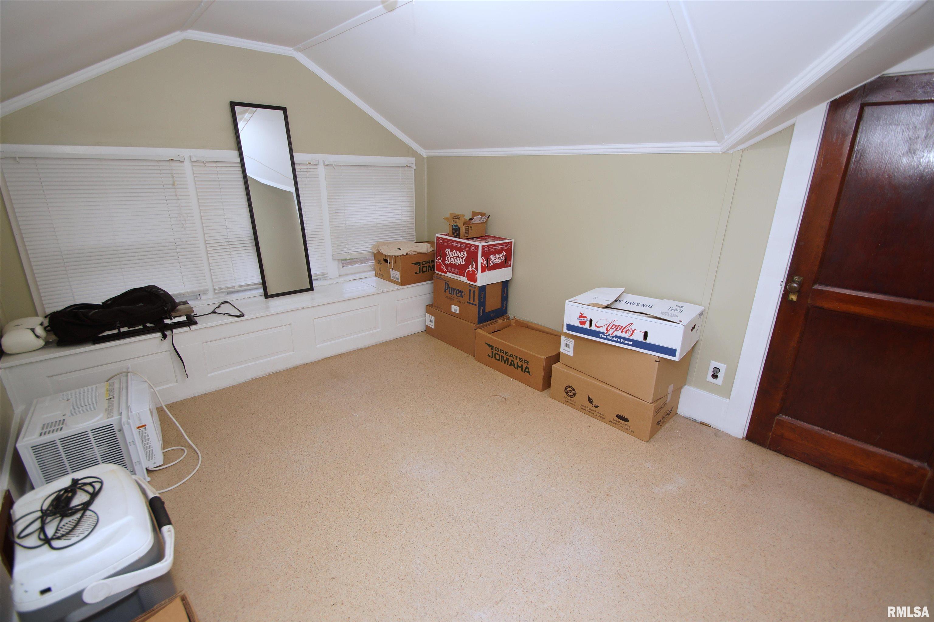 2113 12th Street Moline, IL 61265 - Photo 16 of 19