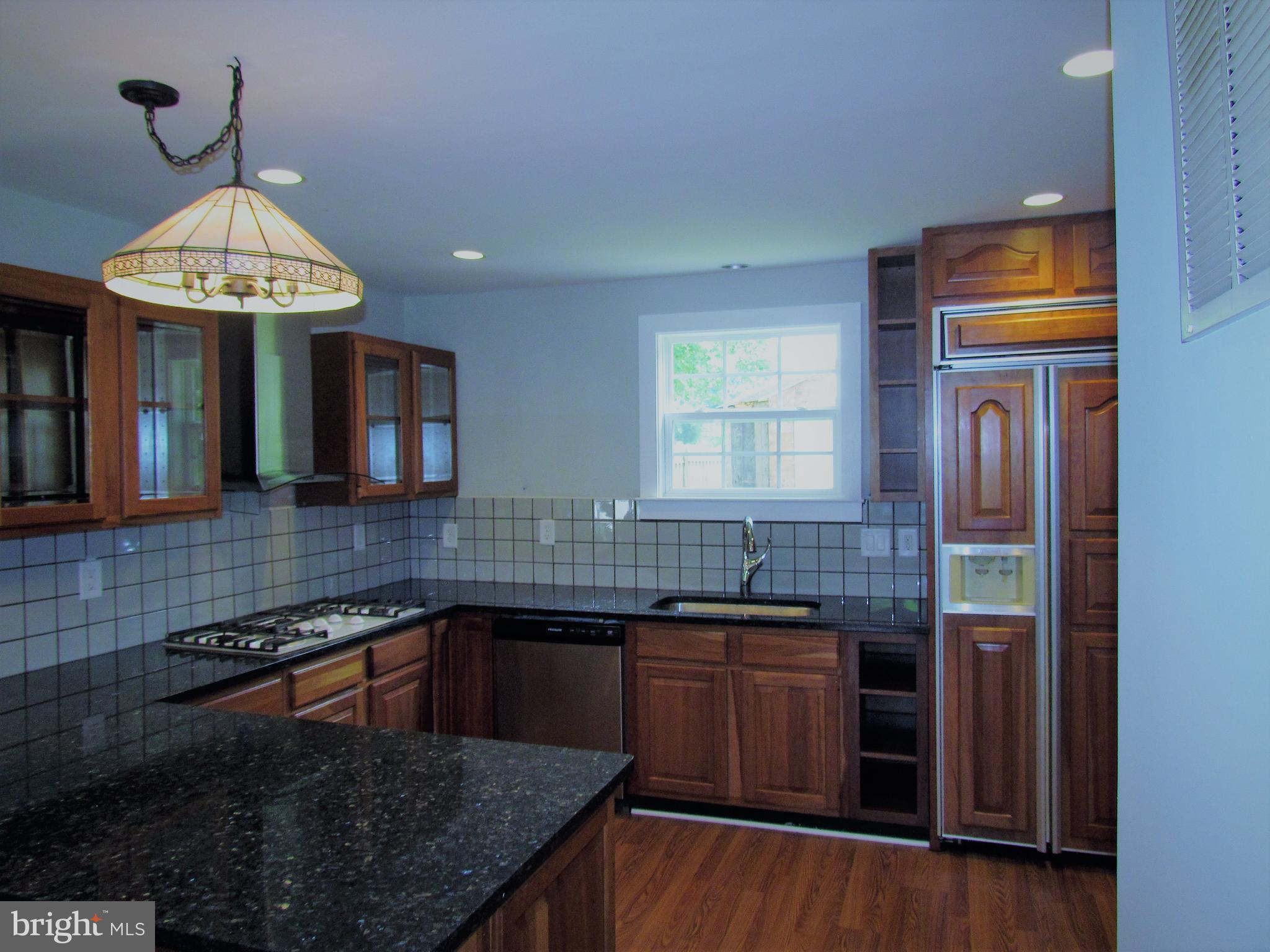 12336 Coppermine Road Union Bridge, MD 21791 - Photo 7 of 37 Large designer kitchen