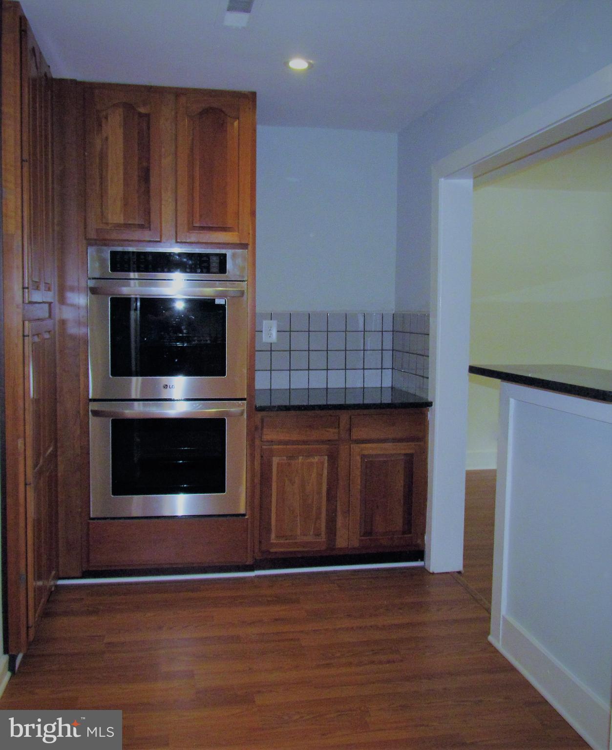 12336 Coppermine Road Union Bridge, MD 21791 - Photo 8 of 37 Brand new double oven