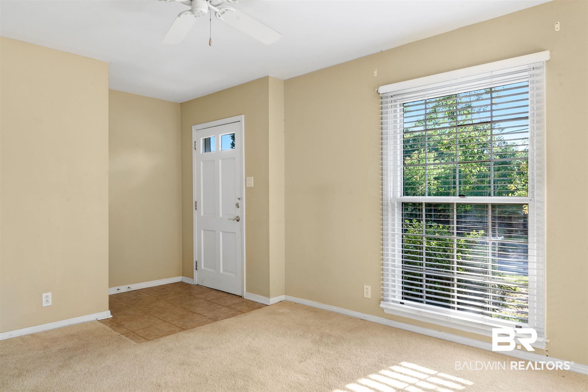 563 Stuart Street Daphne, AL 36526 - Photo 4 of 38