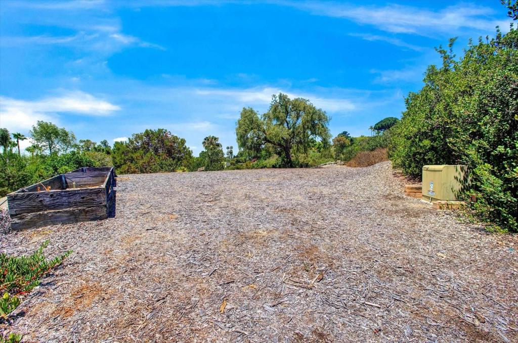 16850 Los Morros Rancho Santa Fe, CA 92067 - Photo 16 of 20