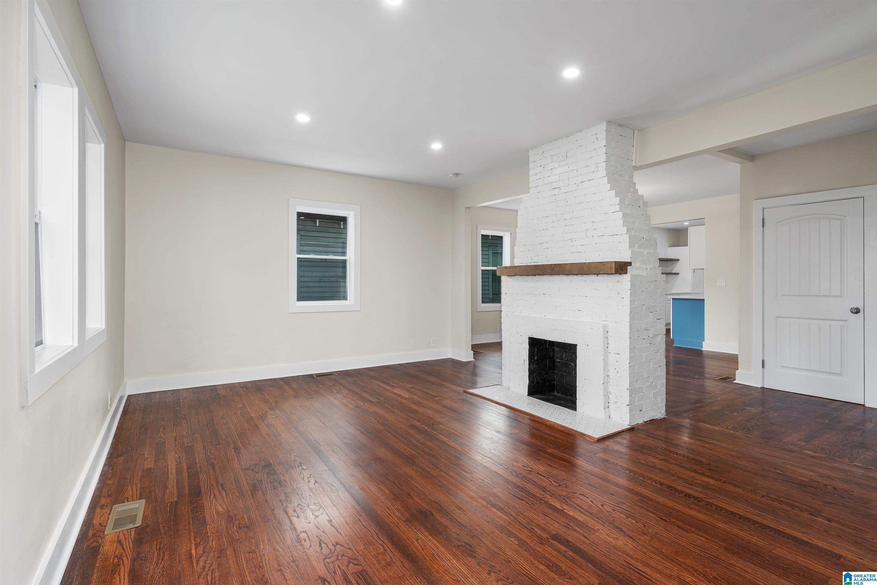1636 Alemeda Avenue Southwest Birmingham, AL 35211 - Photo 5 of 27