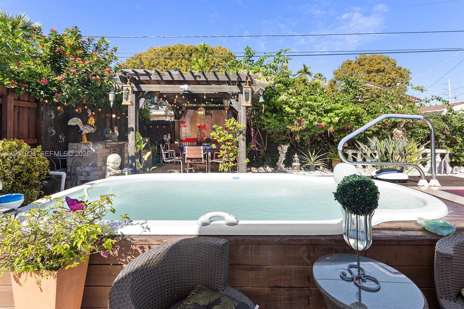 4331 Southwest 7th Street Miami, FL 33134 - Photo 37 of 46 a view of outdoor space