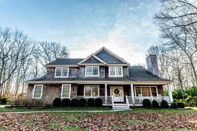 $75,000 | 14 Spinnaker Way, Southampton, NY 11968