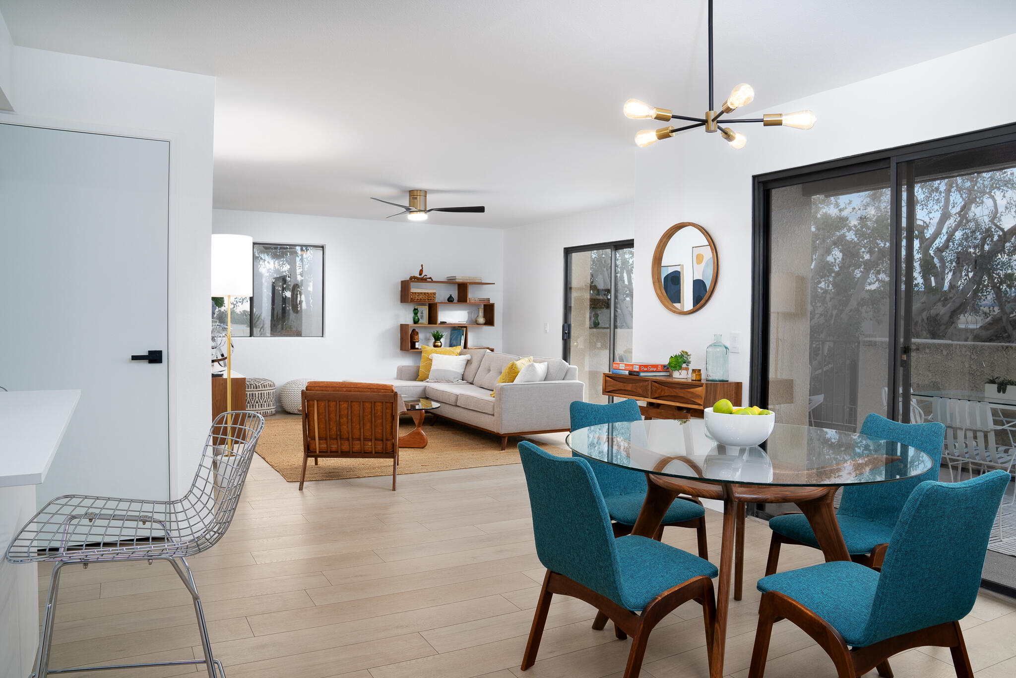 200 East Racquet Club Road, Unit 24 Palm Springs, CA 92262 - Photo 7 of 58 a living room with furniture and a large window