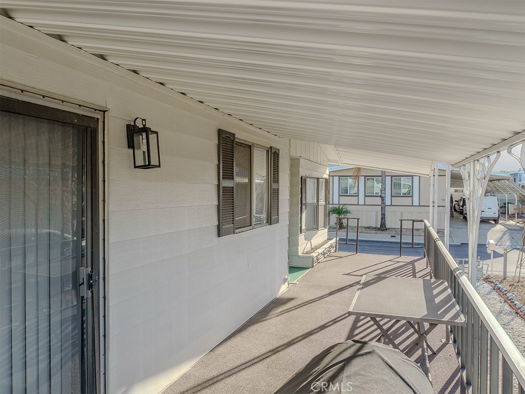 1327 Woodbrook Square Corona, CA 92882 - Photo 17 of 21