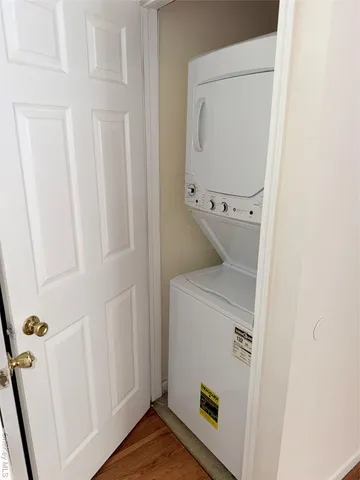 $3,900 | 219 Mary Lou Avenue, Unit 2, Yonkers, NY 10703