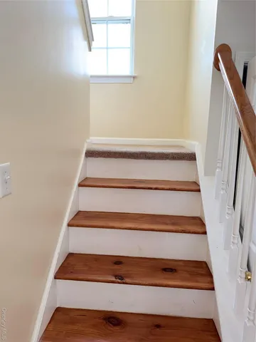 $3,900 | 219 Mary Lou Avenue, Unit 2, Yonkers, NY 10703