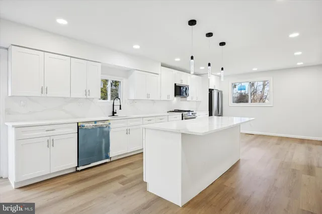 $649,000 | 5 South Syracuse Drive, Cherry Hill, NJ 08034