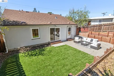 $799,000 | 18810 Madison Avenue, Castro Valley, CA 94546