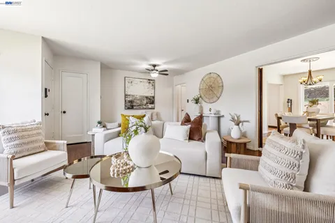 $799,000 | 18810 Madison Avenue, Castro Valley, CA 94546