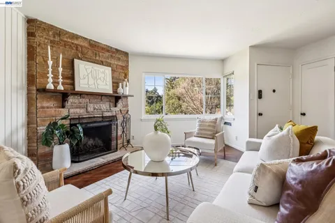 $799,000 | 18810 Madison Avenue, Castro Valley, CA 94546