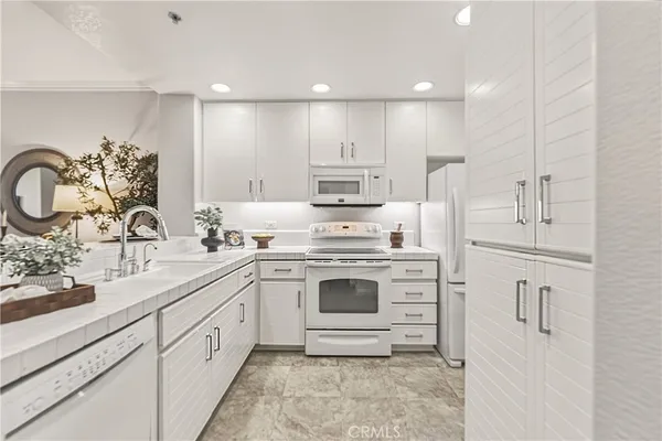 $625,000 | 2233 Martin, Unit 115, Irvine, CA 92612