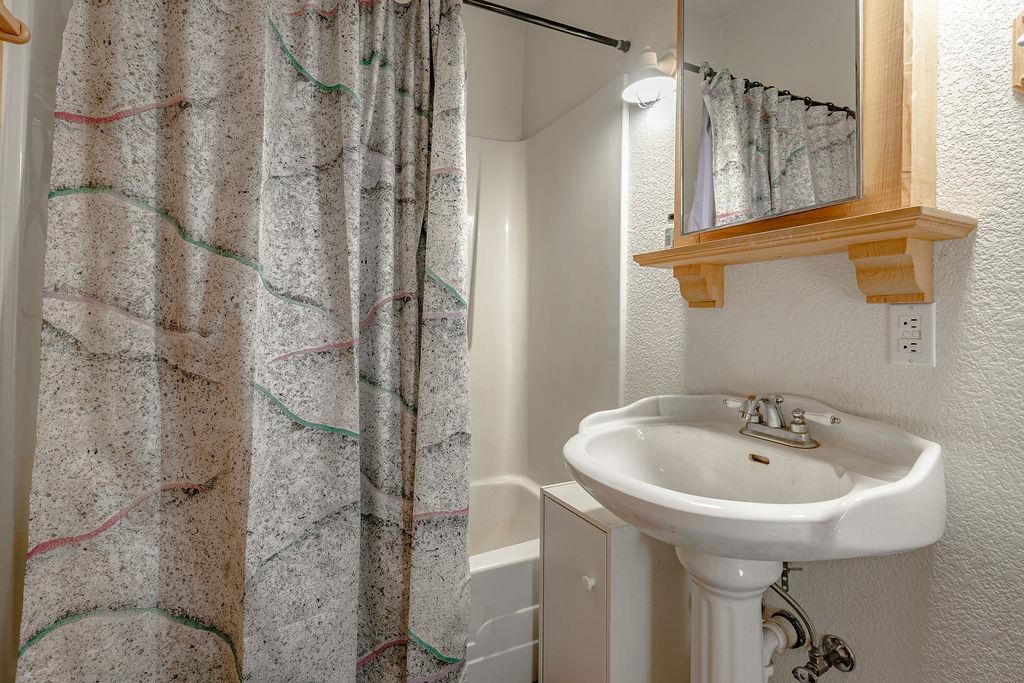 1771 Diamond Mountain Road Greenville, CA 95947 - Photo 15 of 31