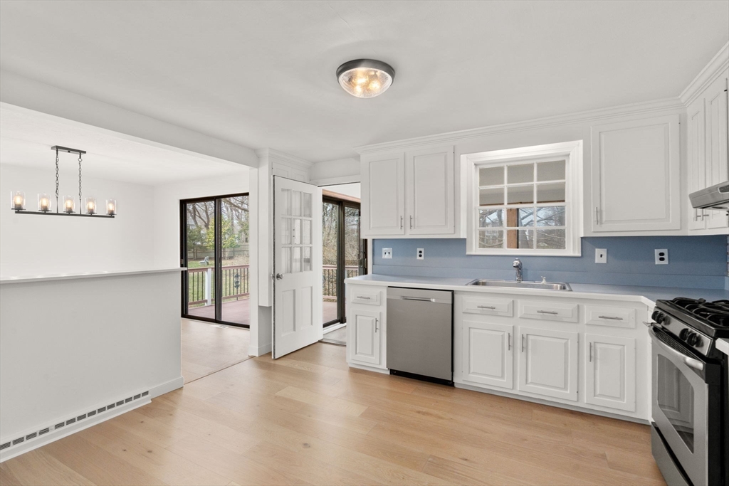 11 Egypt Beach Road Scituate, MA 02066 - Photo 11 of 40