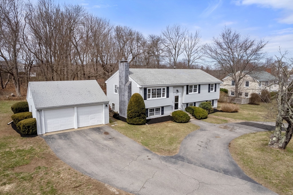 11 Egypt Beach Road Scituate, MA 02066 - Photo 3 of 40