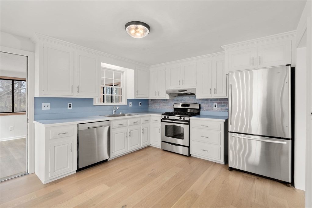 11 Egypt Beach Road Scituate, MA 02066 - Photo 10 of 40