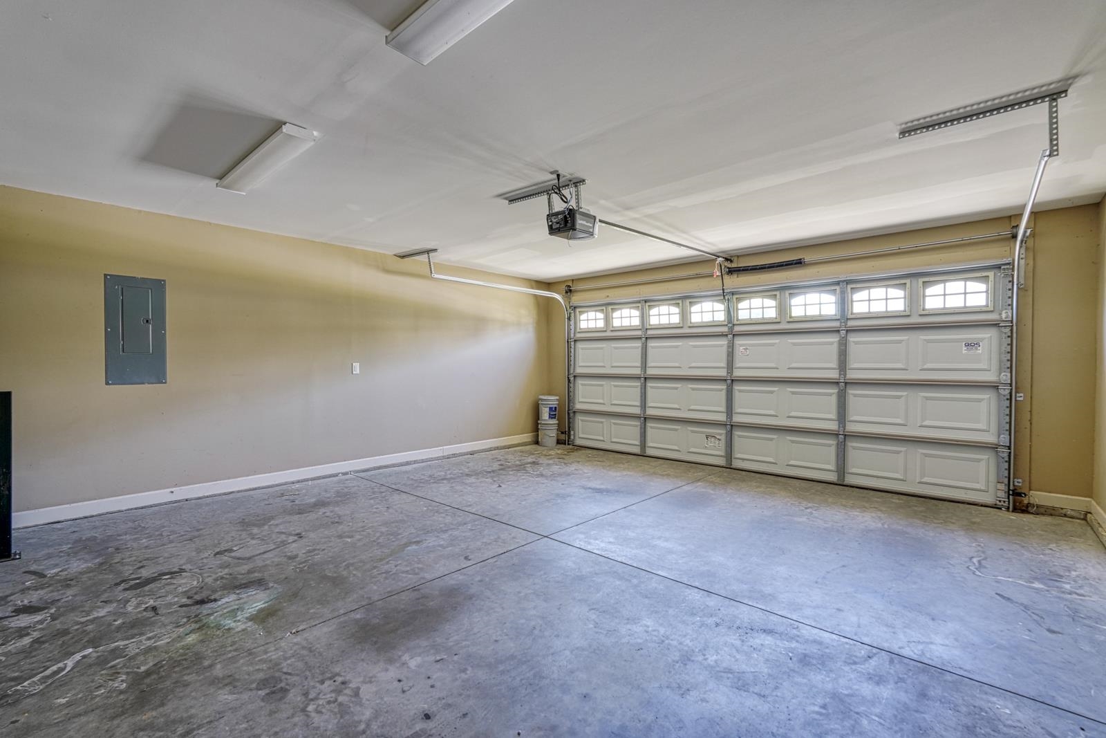 343 Robin Helton Drive Boiling Springs, SC 29316 - Photo 5 of 50