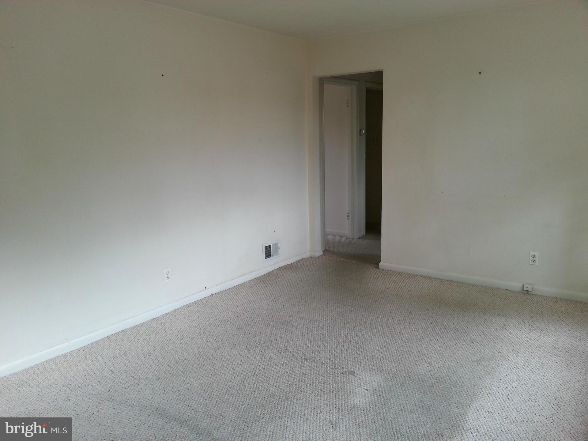 2517 Forest Glen Road Silver Spring, MD 20910 - Photo 2 of 18 Dining Room