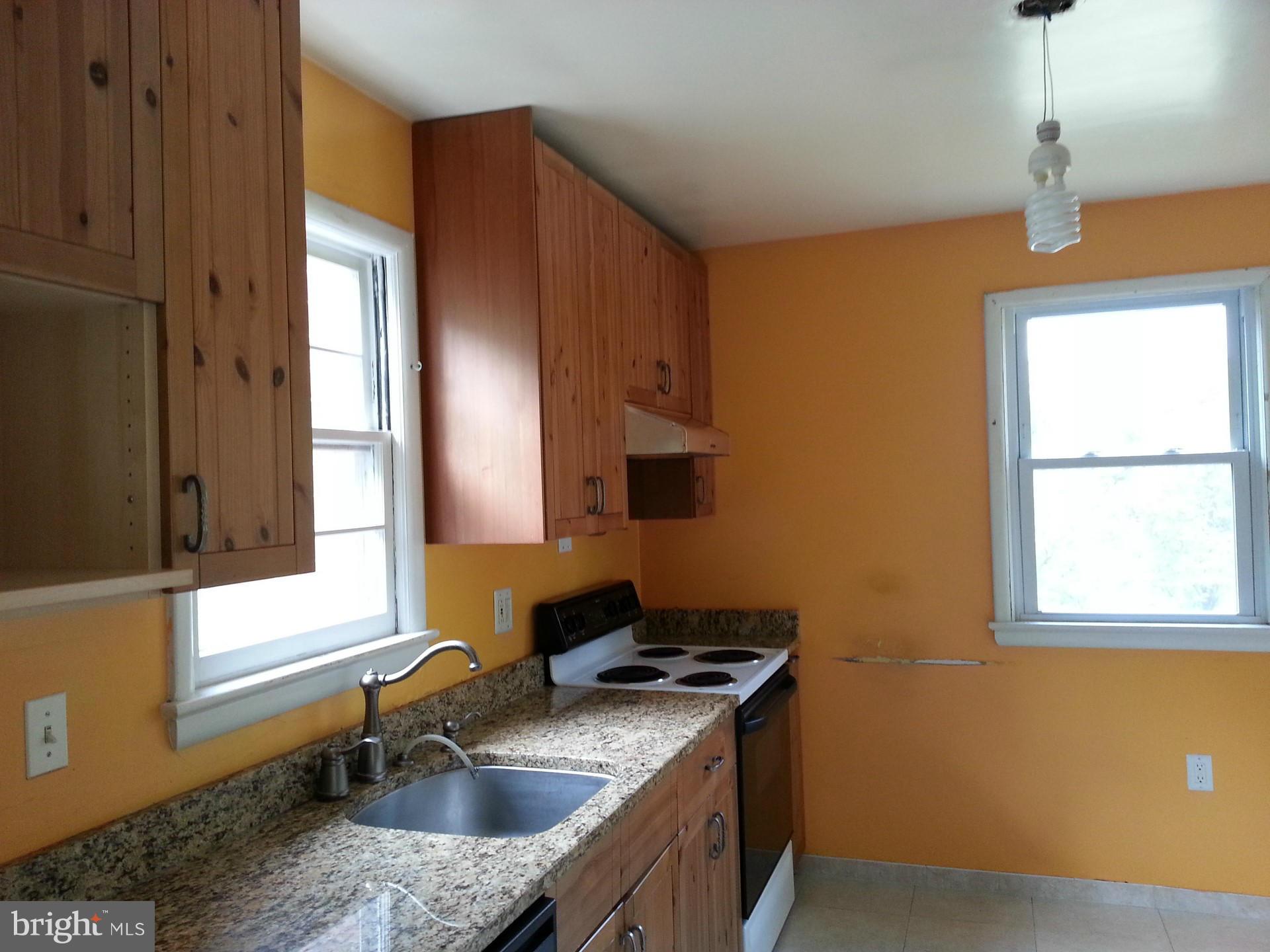 2517 Forest Glen Road Silver Spring, MD 20910 - Photo 11 of 18 Kitchen