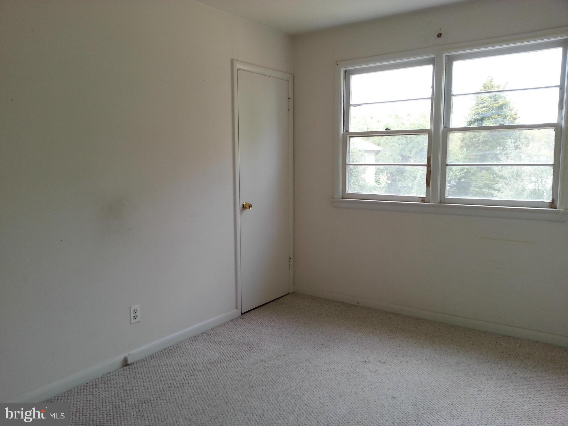 2517 Forest Glen Road Silver Spring, MD 20910 - Photo 7 of 18 Bedroom
