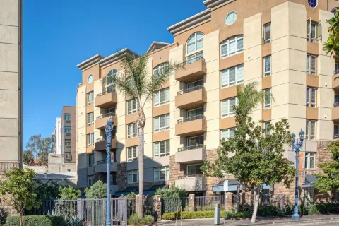 $699,000 | 1400 Broadway, Unit 1505, San Diego, CA 92101