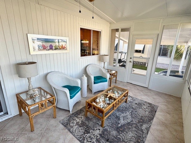 5520 Colonial Road North Fort Myers, FL 33917 - Photo 22 of 44 a living room with furniture and a rug