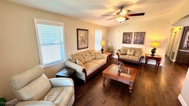 5520 Colonial Road North Fort Myers, FL 33917 - Photo 7 of 44 a living room with furniture and a large window