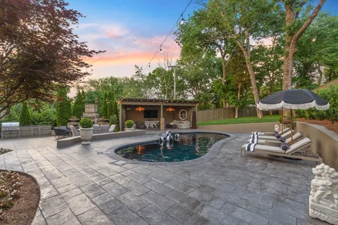 $4,675,000 | 4516 Shys Hill Road, Nashville, TN 37215
