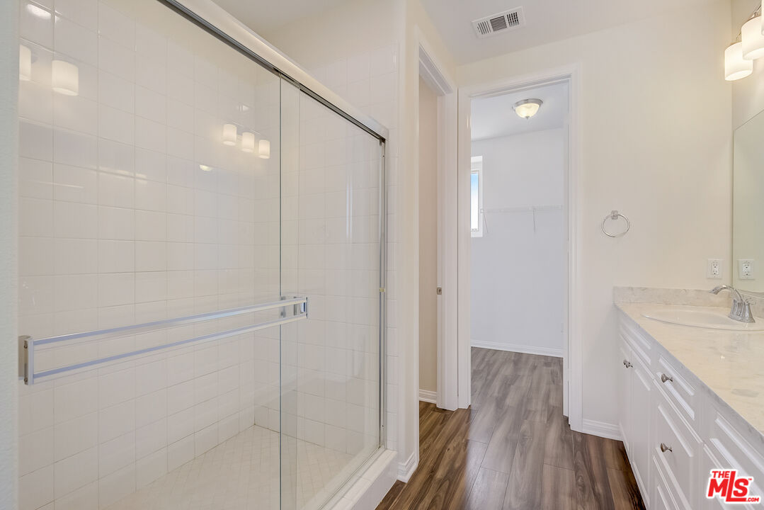 135 Neptune Irvine, CA 92618 - Photo 21 of 30