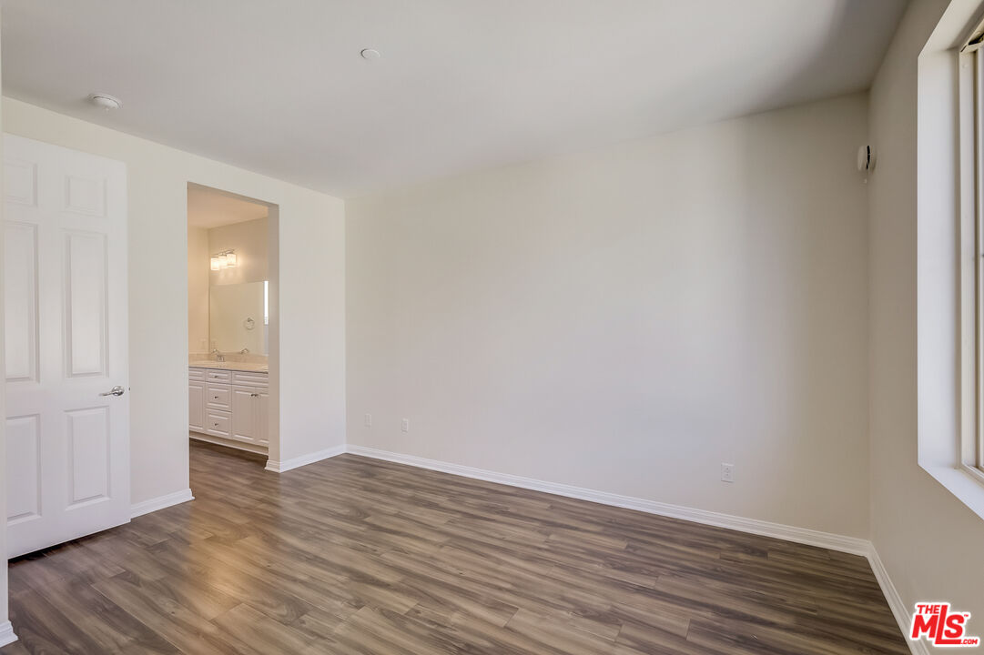 135 Neptune Irvine, CA 92618 - Photo 22 of 30