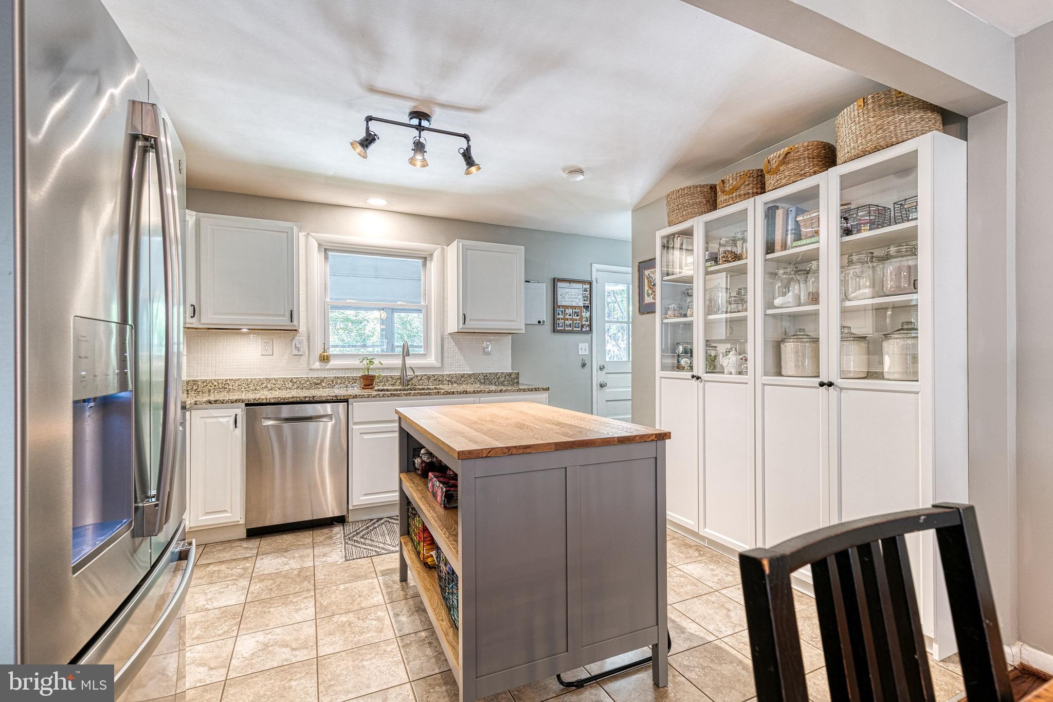 740 Weatherbee Road Towson, MD 21286 - Photo 17 of 44