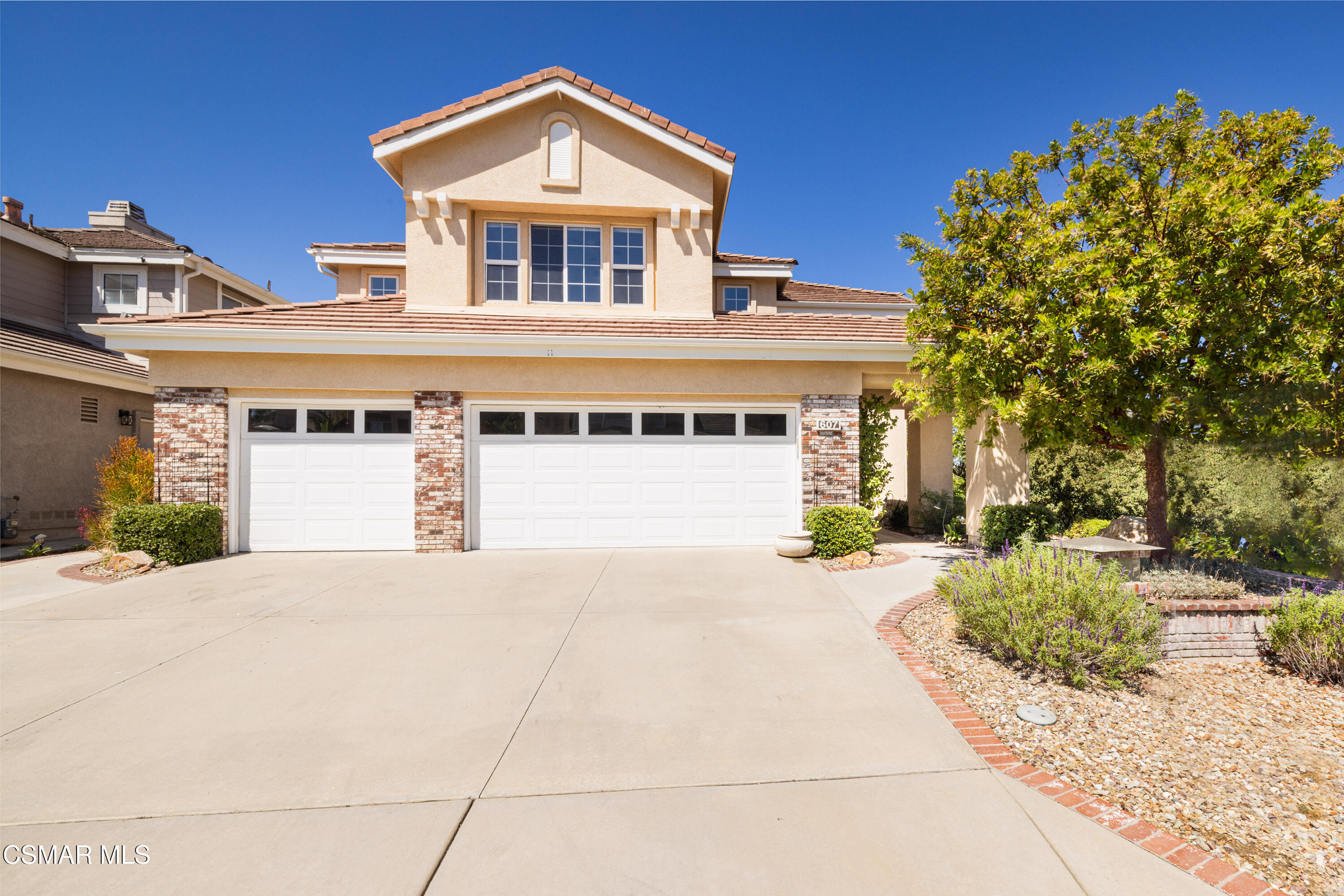 607 Hawks Bill Place Simi Valley, CA 93065 - Photo 1 of 33 HawksBill2 (1)