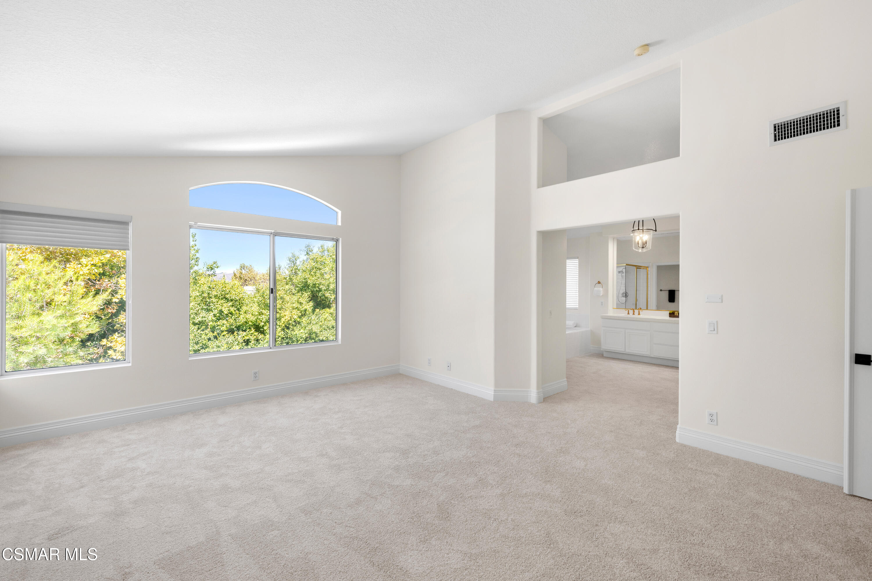 607 Hawks Bill Place Simi Valley, CA 93065 - Photo 17 of 33 HawksBill17