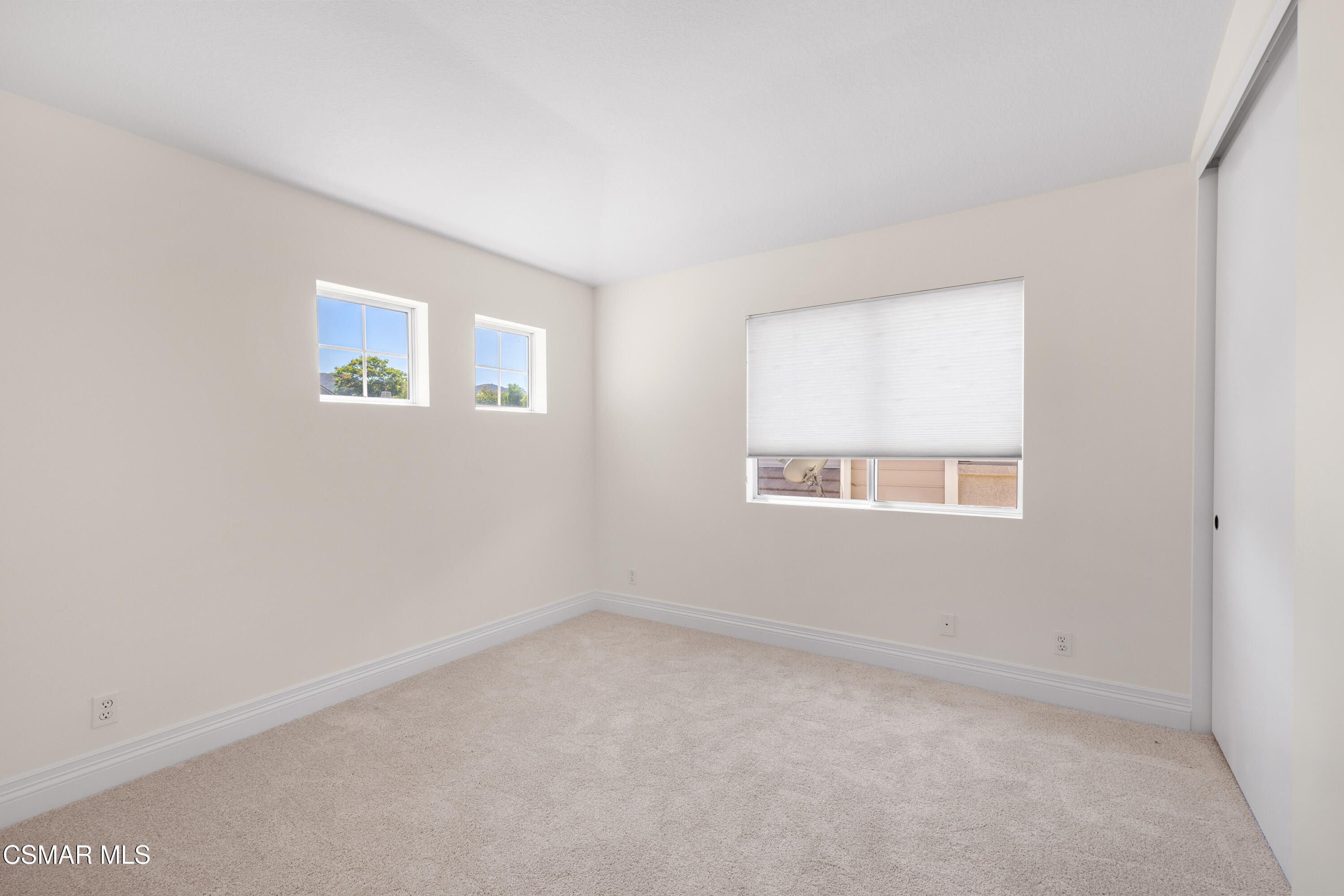 607 Hawks Bill Place Simi Valley, CA 93065 - Photo 24 of 33 HawksBill24