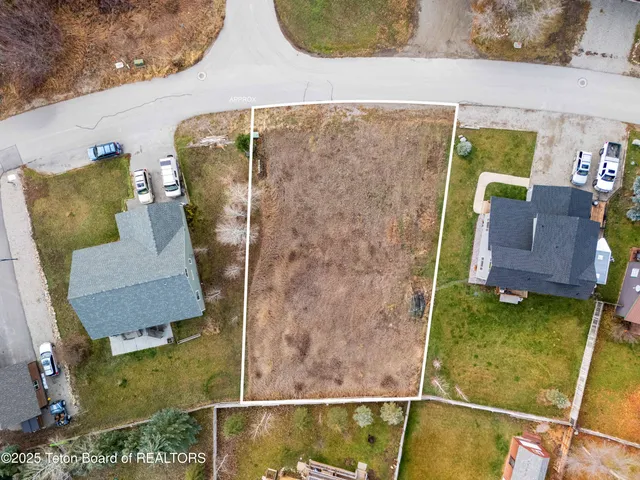 $190,000 | 450 Greys River Loop, Alpine, WY 83128