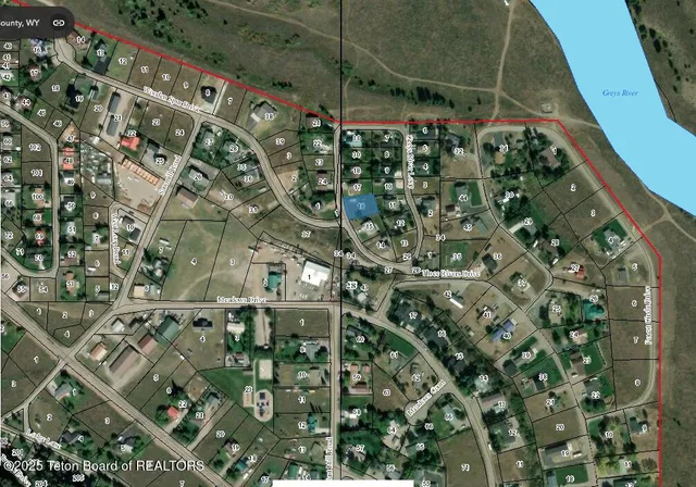 $190,000 | 450 Greys River Loop, Alpine, WY 83128