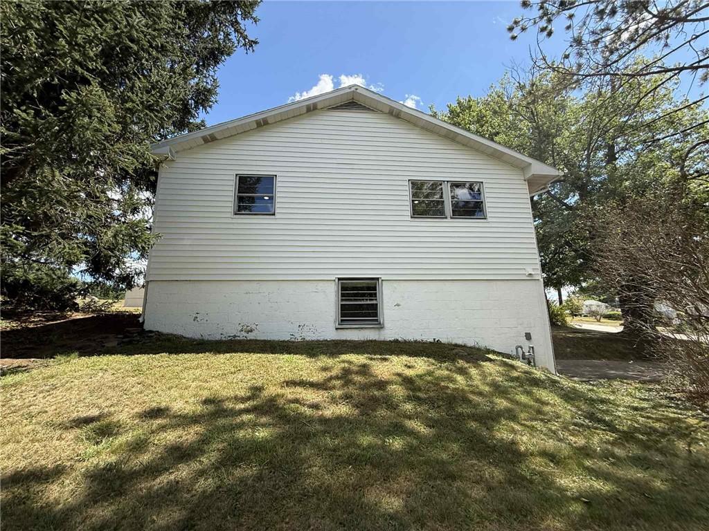 34 Lexington Avenue Uniontown, PA 15401 - Photo 28 of 29 a view of backyard of house