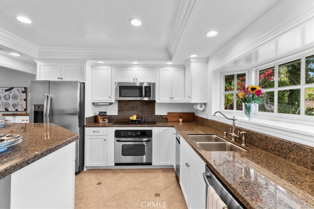 1448 West Domingo Road Fullerton, CA 92833 - Photo 23 of 47
