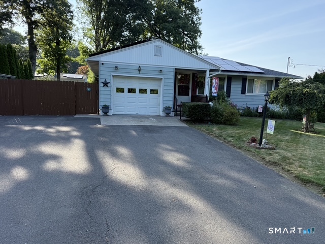 473 Pierpont Road Waterbury, CT 06705 - Photo 1 of 19