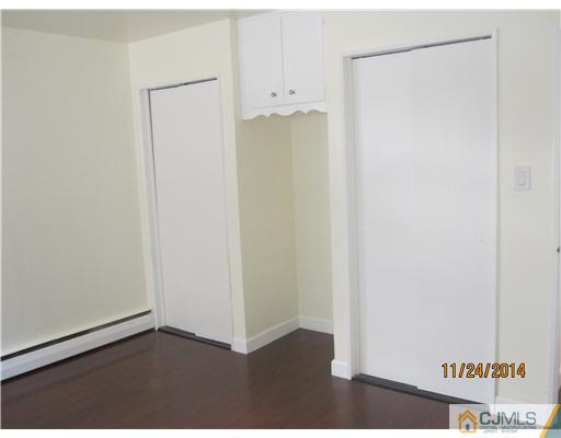 139 Winthrop Road Edison, NJ 08817 - Photo 11 of 17