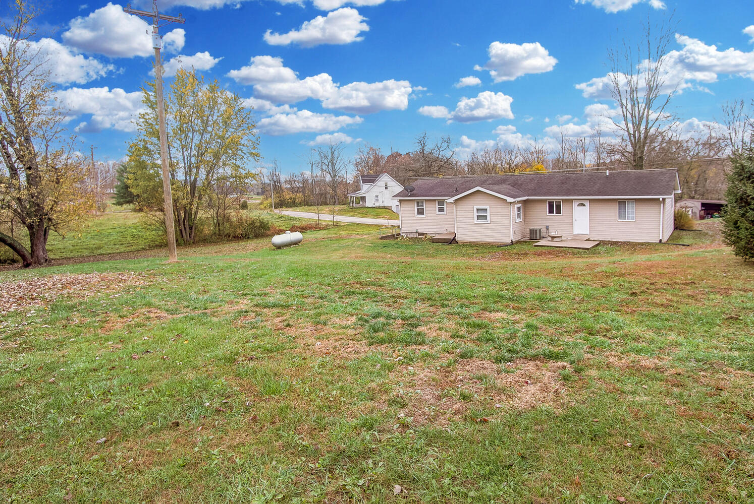 8330 Locust Grove Road Burlington, KY 41005 - Photo 5 of 34 Gallery Image 5