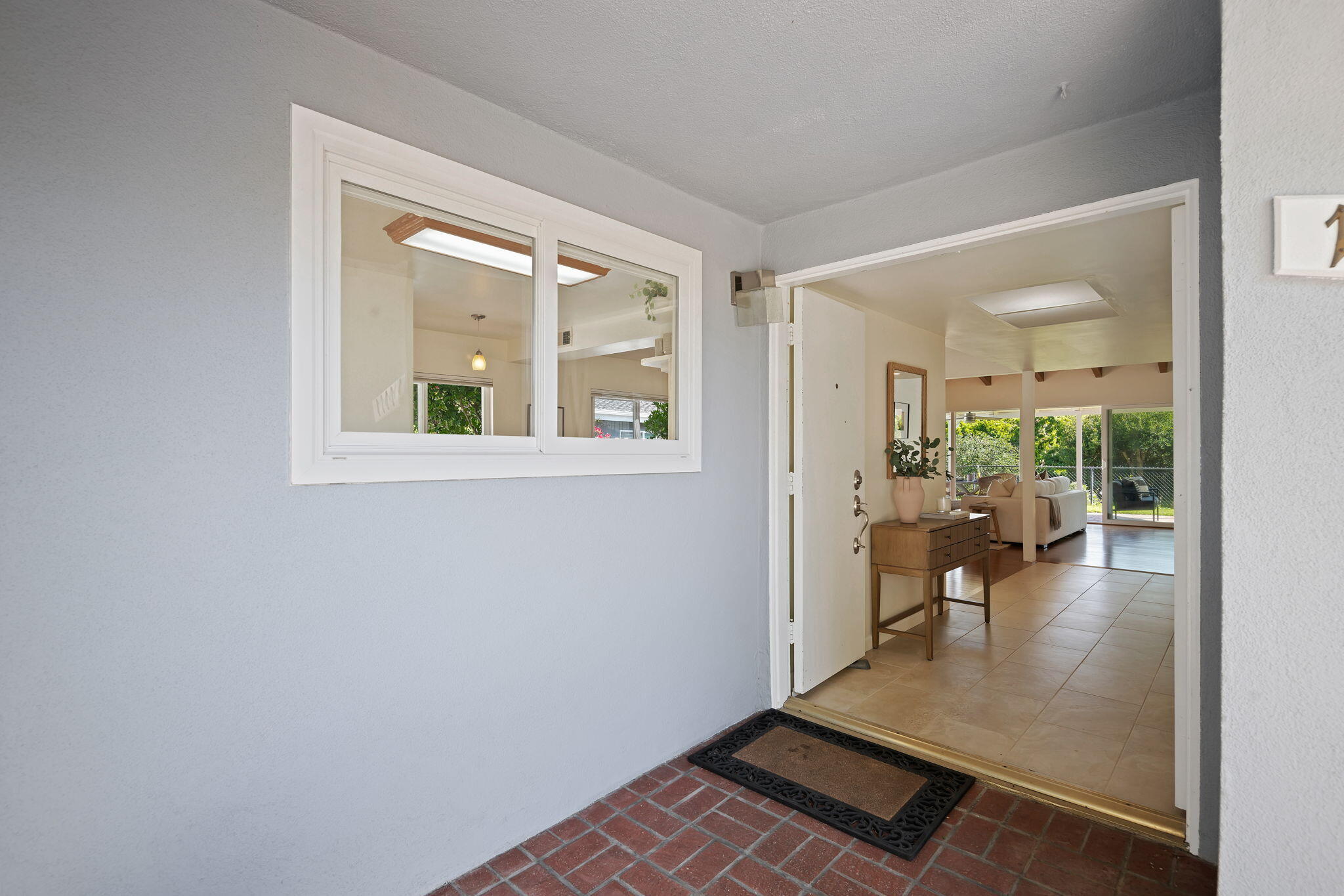 1111 Crestline Drive Santa Barbara, CA 93105 - Photo 2 of 38 02 - Entrance