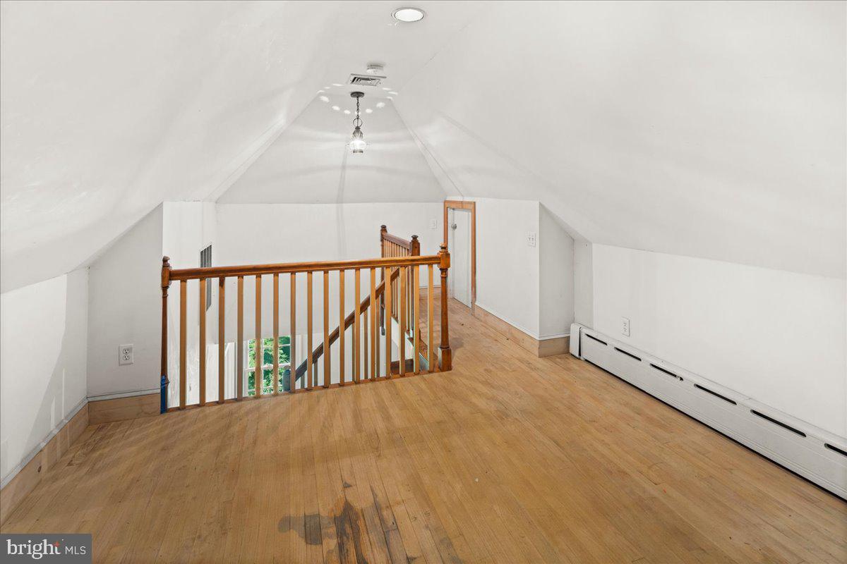 160 Springdale Road Princeton, NJ 08540 - Photo 27 of 38 Third floor loft